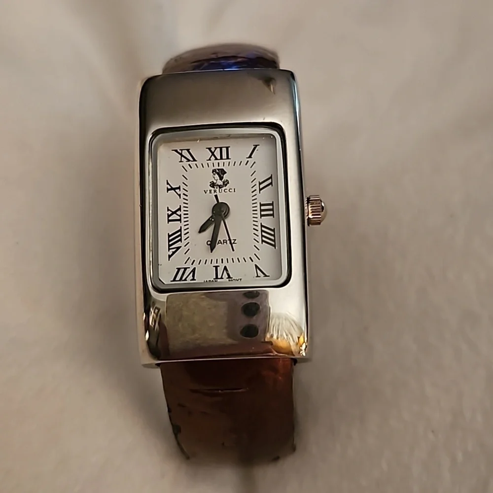 3/$30 VTG VERUCCI 1990s Bracelet Watch
